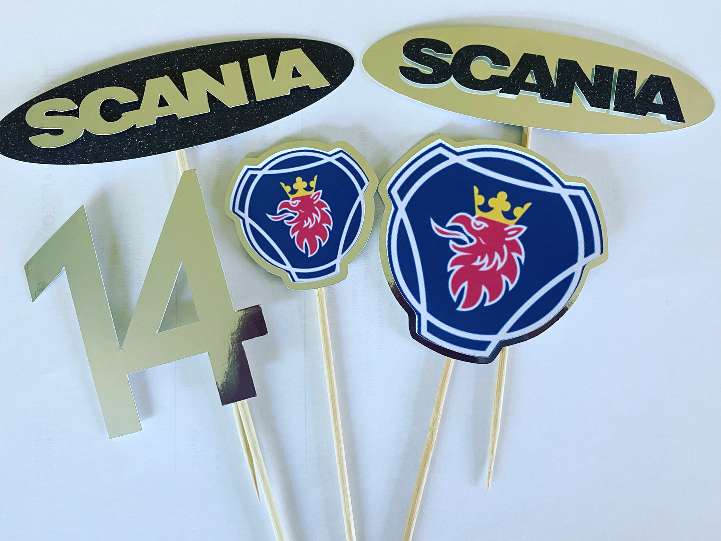 Scania cake topper